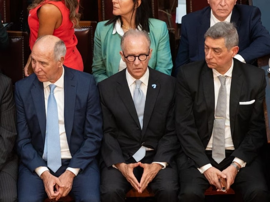 Proponen declarar “personas no gratas” en La Plata a los jueces de la Corte Suprema que condenaron a Cristina Kirchner