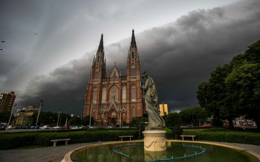 Uno por uno, los 13 eventos climáticos en La Plata que justificaron la declaración de emergencia por 18 meses