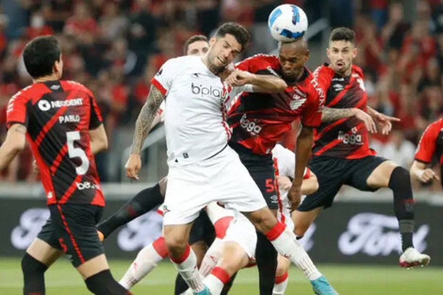 ¿Por qué será histórico el partido de Estudiantes ante Paranaense?