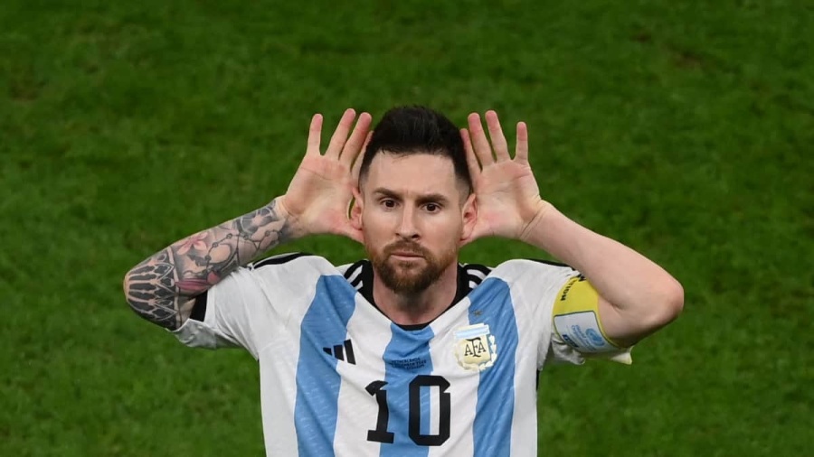 Gorosito se burló de Van Gaal y bancó a los jugadores: ”Y dicen que no sienten la camiseta”