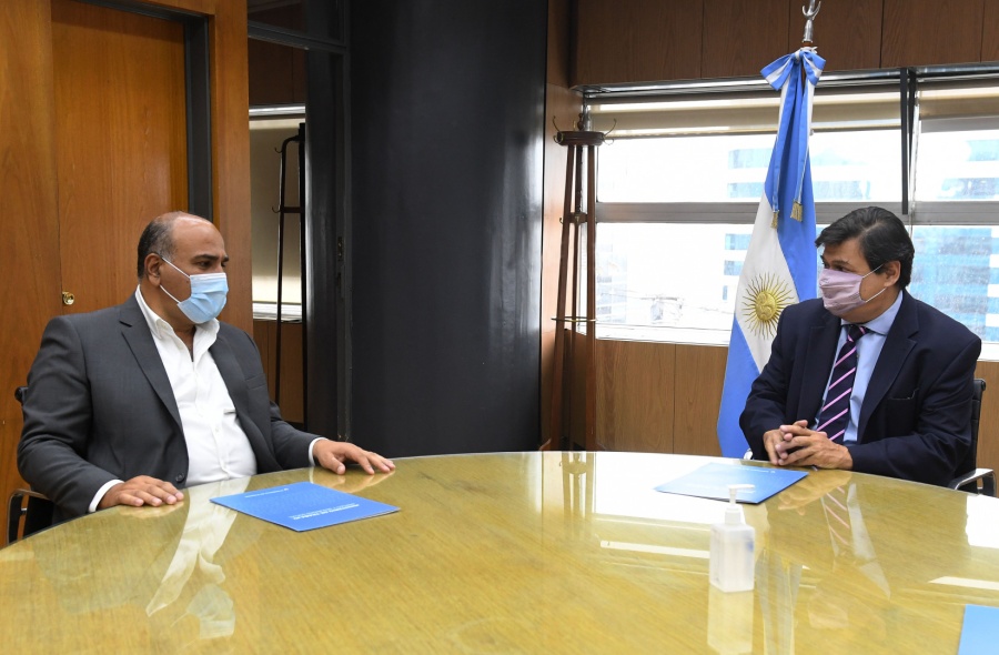 El salario mínimo llegará a los 33 mil pesos en febrero del 2022