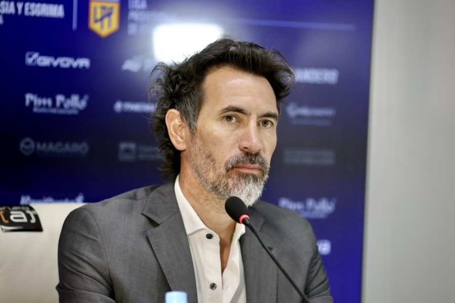 Domínguez: “El equipo hizo méritos, queríamos llevarnos más pero me da tranquilidad la búsqueda”