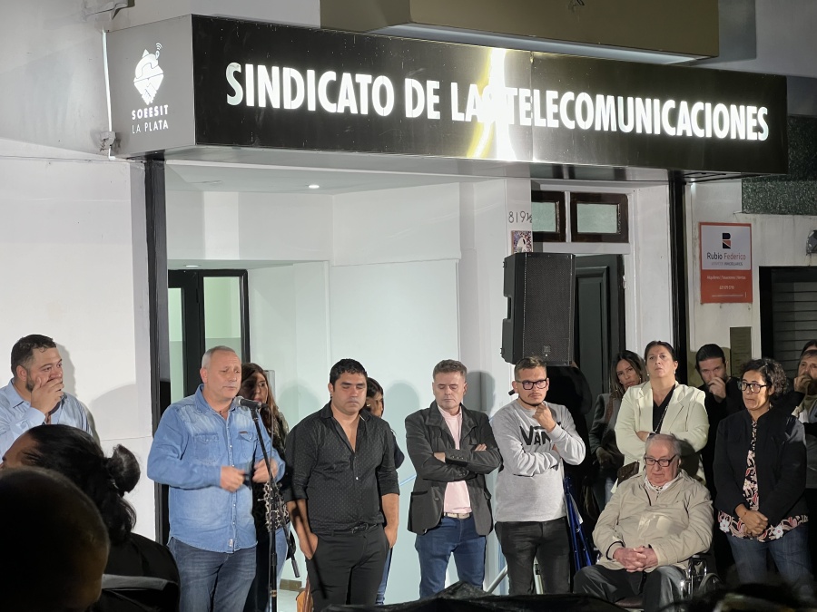 Vander inauguró el edificio del Sindicato de Telecomunicaciones platense: ”Respondemos con más beneficios para los afiliados”