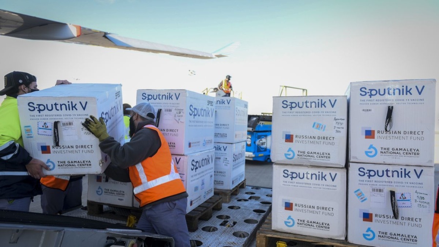 Arribaron al país 500 mil dosis del segundo componente de Sputnik V