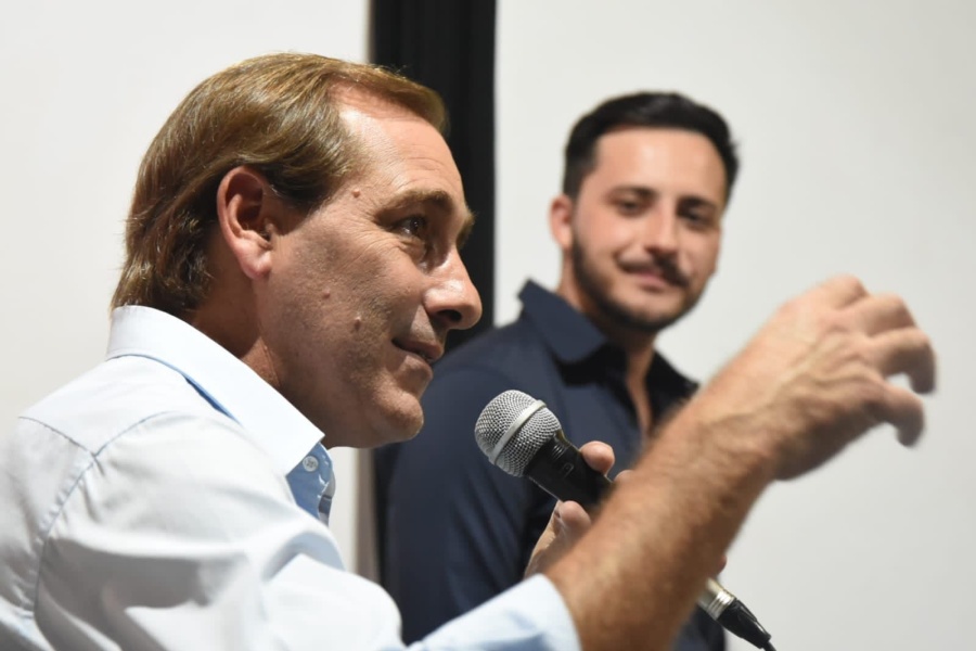 Julio Garro inauguró la Base Cultural PRO, un nuevo centro de formación política