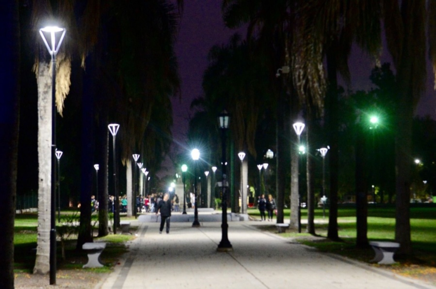 Detuvieron a tres personas por querer robar con un arma de juguete