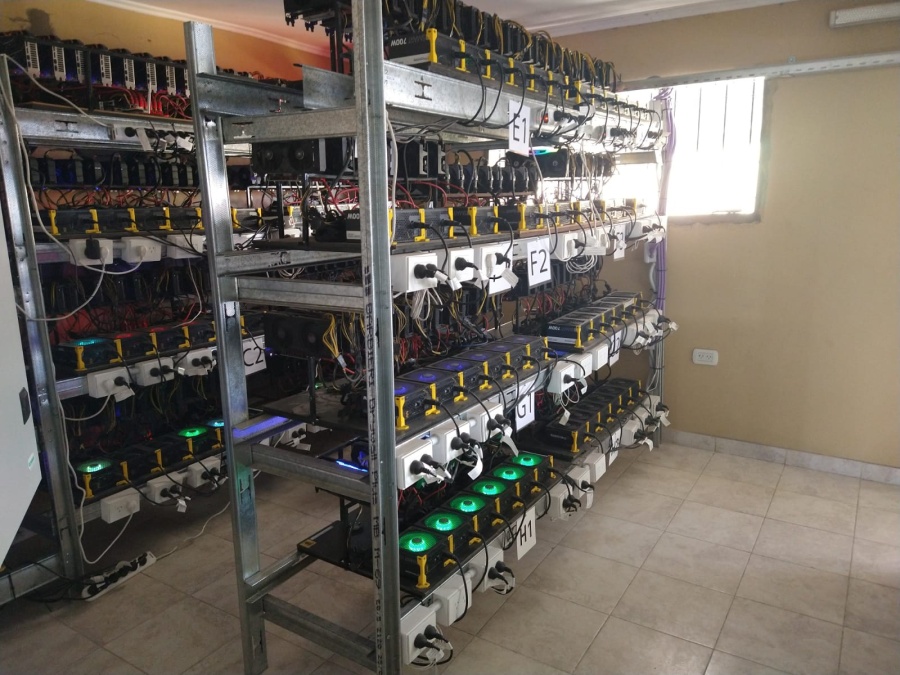 Olmos: Descubren ”granja” clandestina de criptomonedas