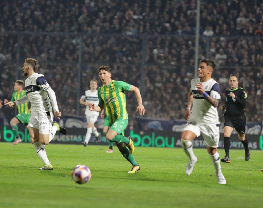 Gimnasia no pudo con Aldosivi en el bosque