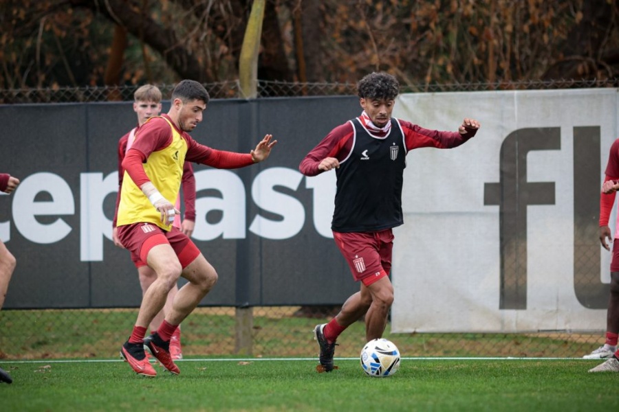 Domínguez se la juega con los pibes: ¿A quiénes eligió el técnico para el duelo determinante ante Huracán? 