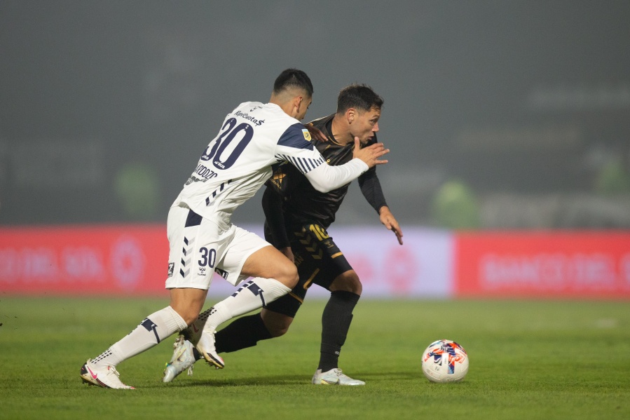 A Gimnasia se le escapó la victoria en el final