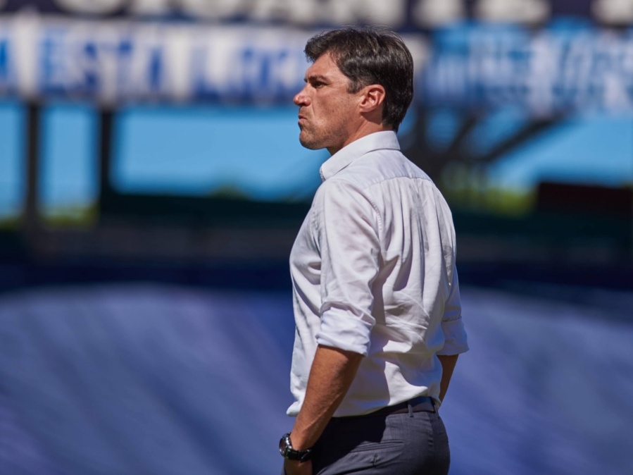 El rival de Gimnasia se quedó sin entrenador