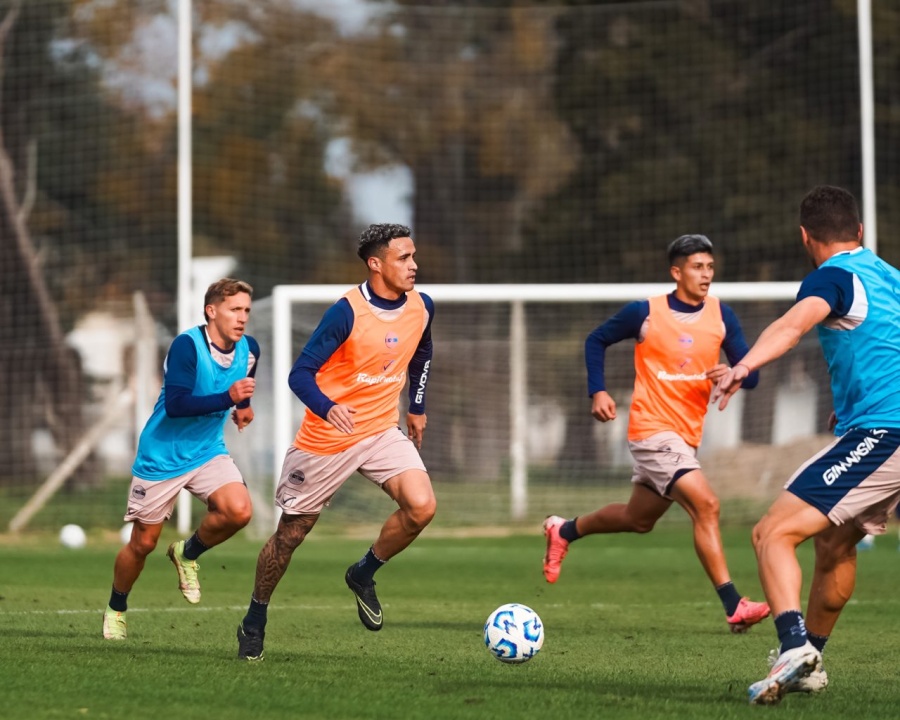 Se lesionó un futbolista del Lobo y hay preocupación en el predio de Abasto
