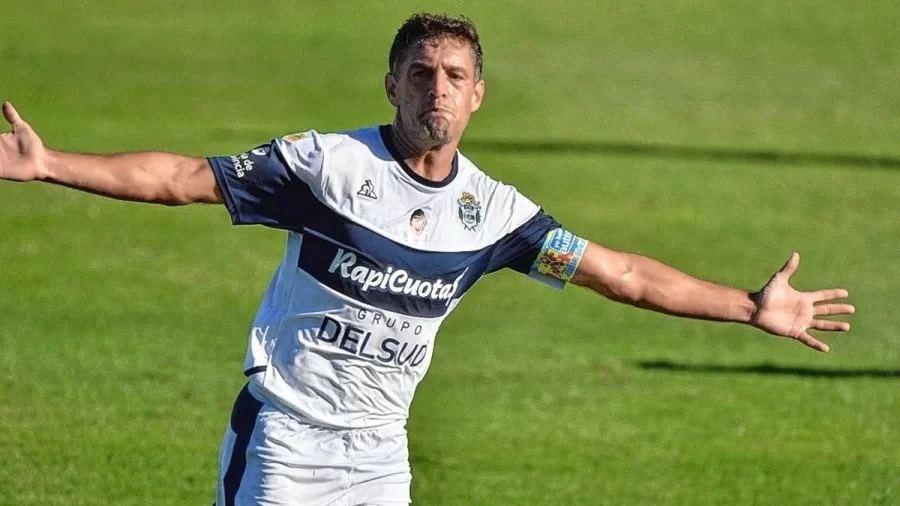 Licht recargado: Le pegó a Gorosito, a la dirigencia de Pellegrino y confirmó un deseo