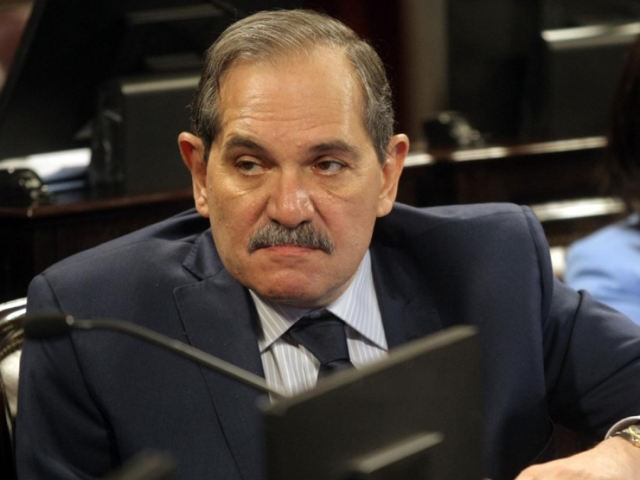 Alperovich votará contra el aborto legal y no saldría la ley