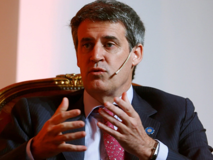 Prat Gay: ”La economía es un quilombo”