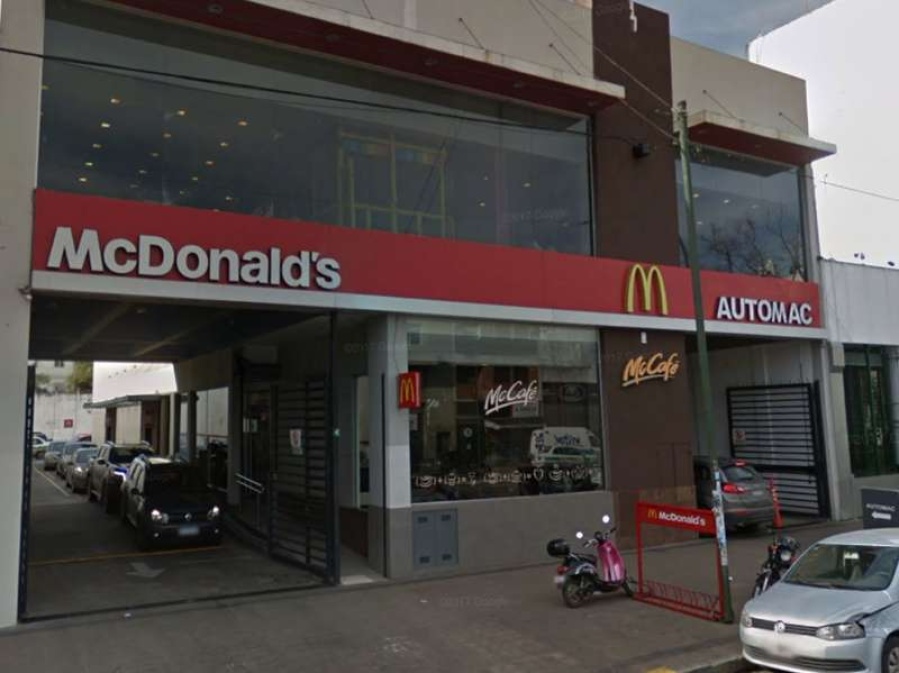 En tiempo récord, cometieron un audaz golpe en pleno centro de La Plata