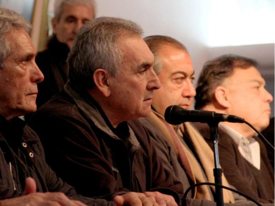 Schmid renunció como secretario general de la CGT