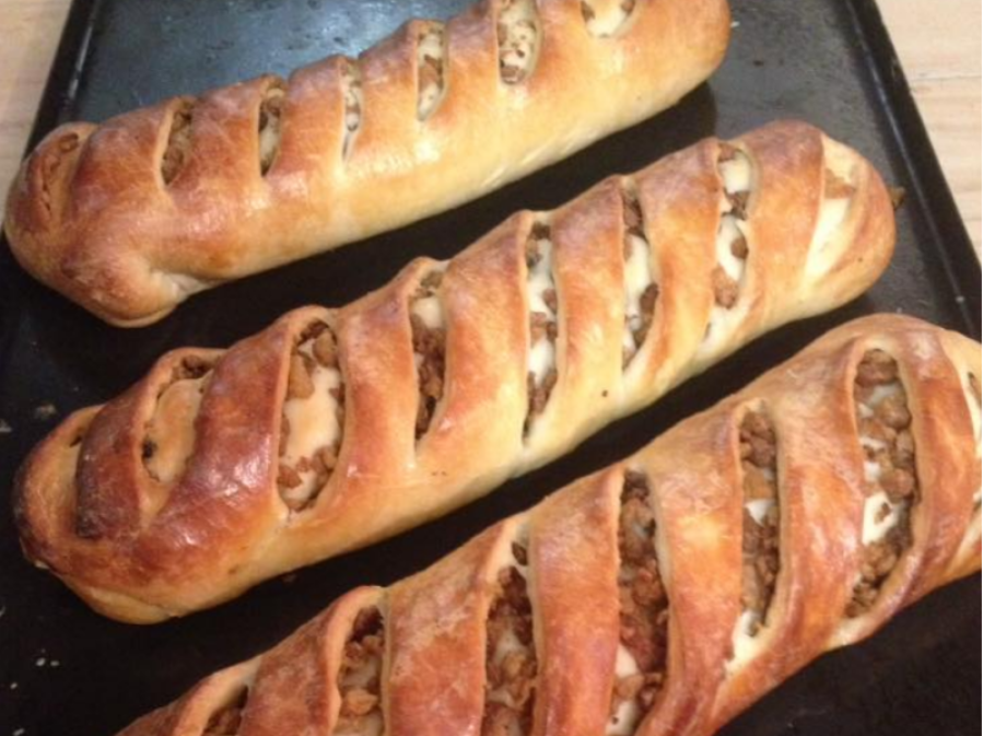 En Los Hornos regalarán a pan a las personas que pasen necesidades