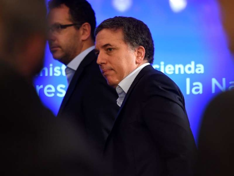 Cortarse los dedos, cumplir con el nutricionista y esperar