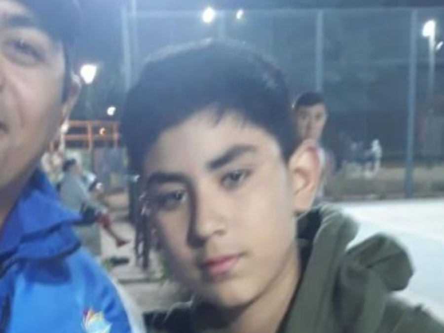 Kevin apareció sano y salvo en una plaza, y se investiga un abuso