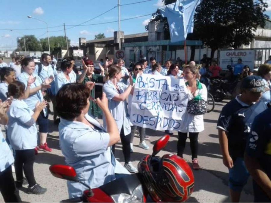 Más de 650 personas se quedarían sin trabajo por el cierra de una fábrica en Chivilcoy