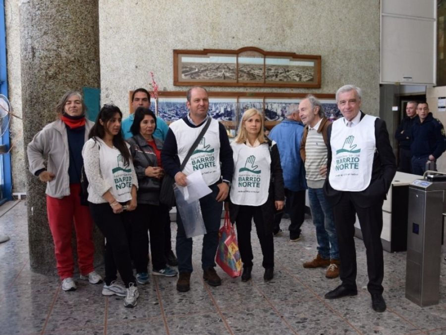 Por el aliviador de calle 32, hubo una reunión en Infraestructura