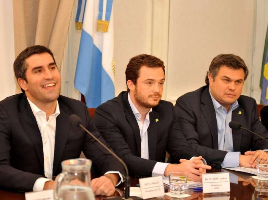 Otros dos ministros acudirán al Senado por el presupuesto provincial 2019