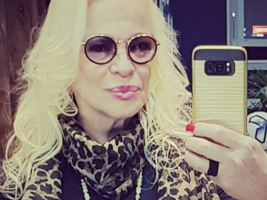 Silvia Süller mostró una foto totalmente desnuda