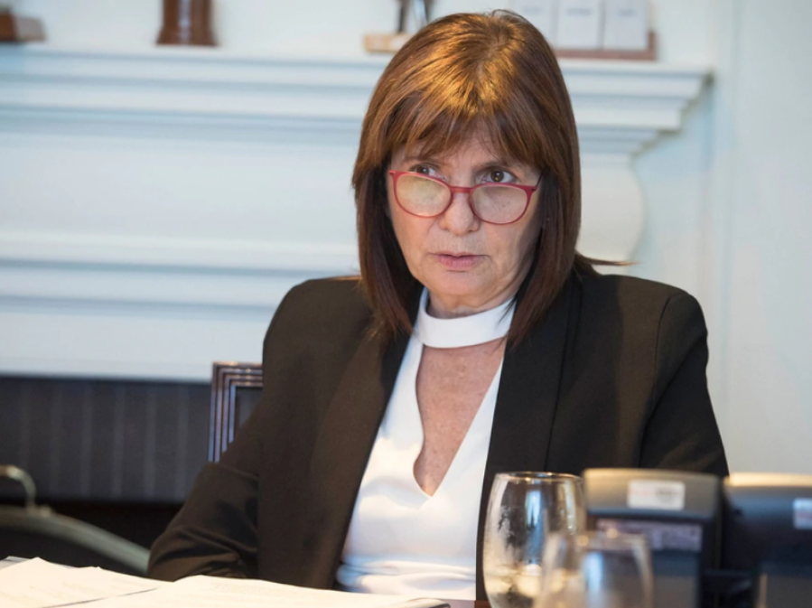 Bullrich: ”Nos quieren hacer pasar de la raya”