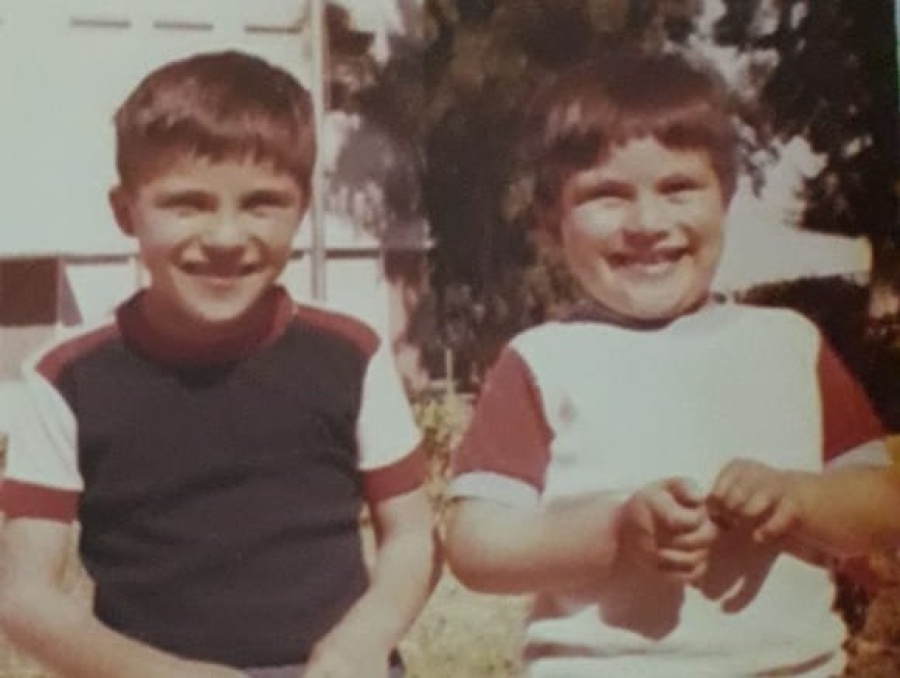 Estuvo en un instituto con su hermano en La Plata, pero los separaron y ahora lo busca