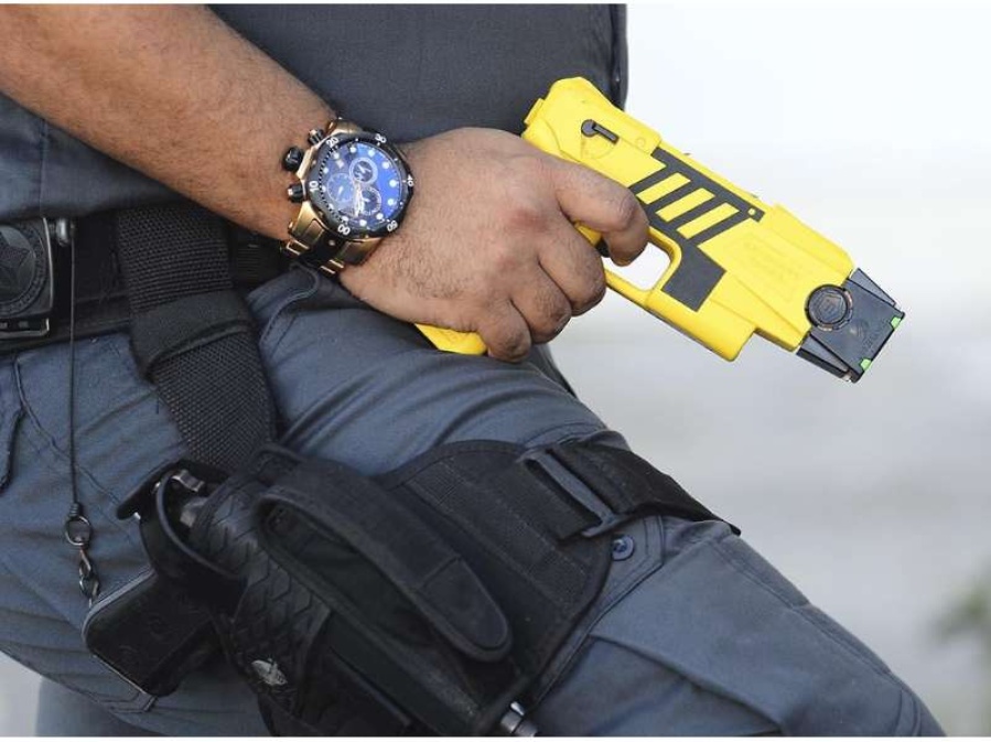 La Provincia compró pistolas Taser y serán utilizadas por el Grupo Halcón