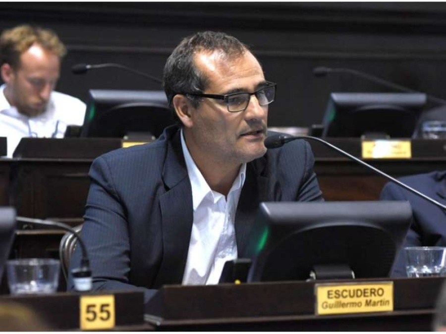 Tarifazos: el diputado platense Escudero denuncia maniobra judicial del Gobierno