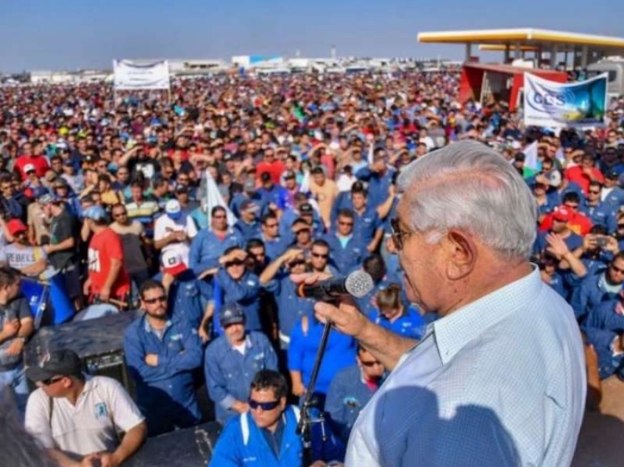 Aumenta la tensión en Vaca Muerta, suspensiones y menos producción