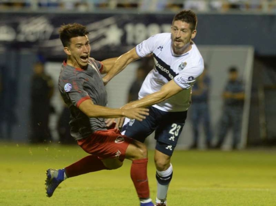 Gimnasia ganó, se alejó del descenso y llega mejor al clásico