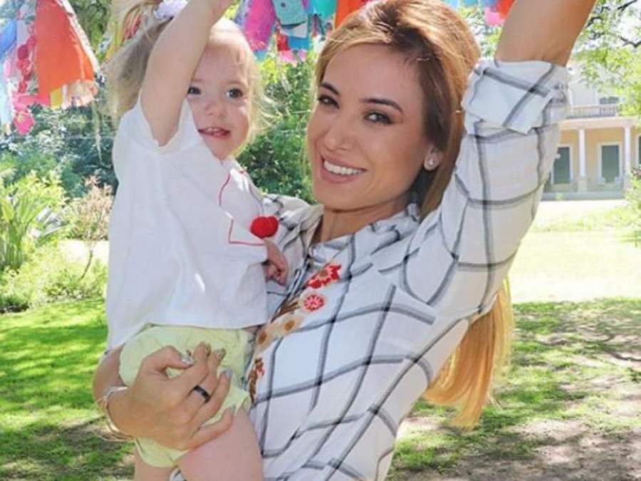 La hijita de Jésica Cirio... ¡la quiere copiar!