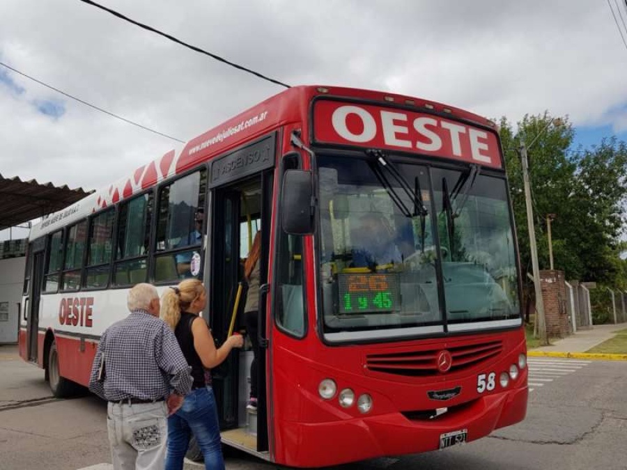 Ya rige en La Plata un nuevo aumento de los colectivos