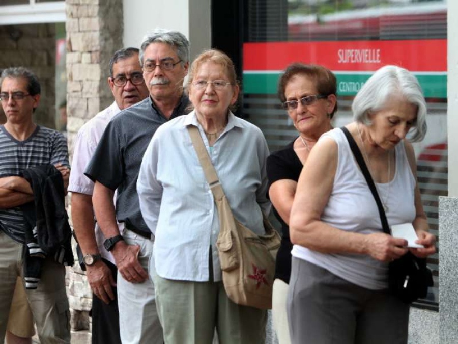La canasta básica de los jubilados subió un 70% en un año