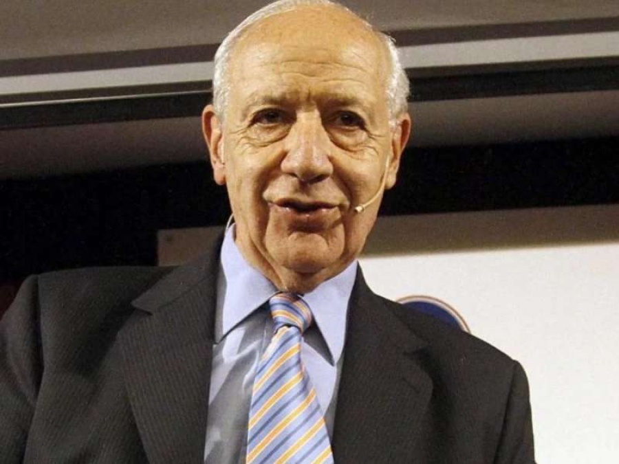 Lavagna afirmó que ”por el momento” no conversaría con Cristina Kirchner