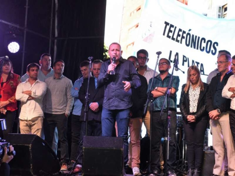 Telefónicos celebraron su día en Gonnet y reconocieron que son ”tiempos difíciles”