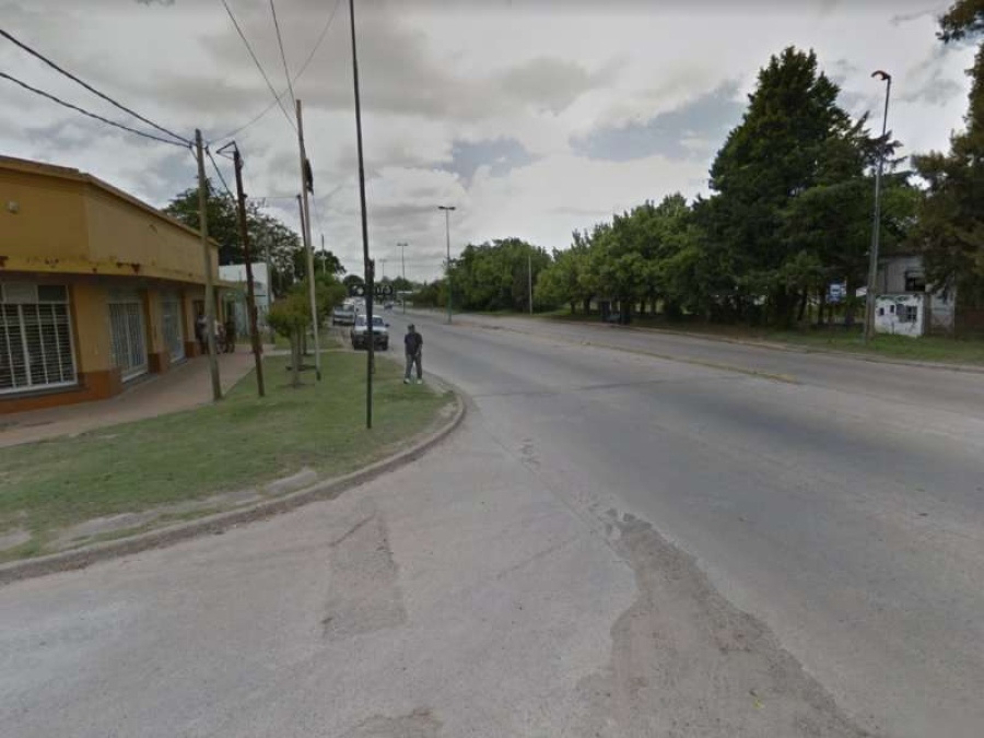 44 y 173: la esquina platense donde el semáforo no puede esperar más