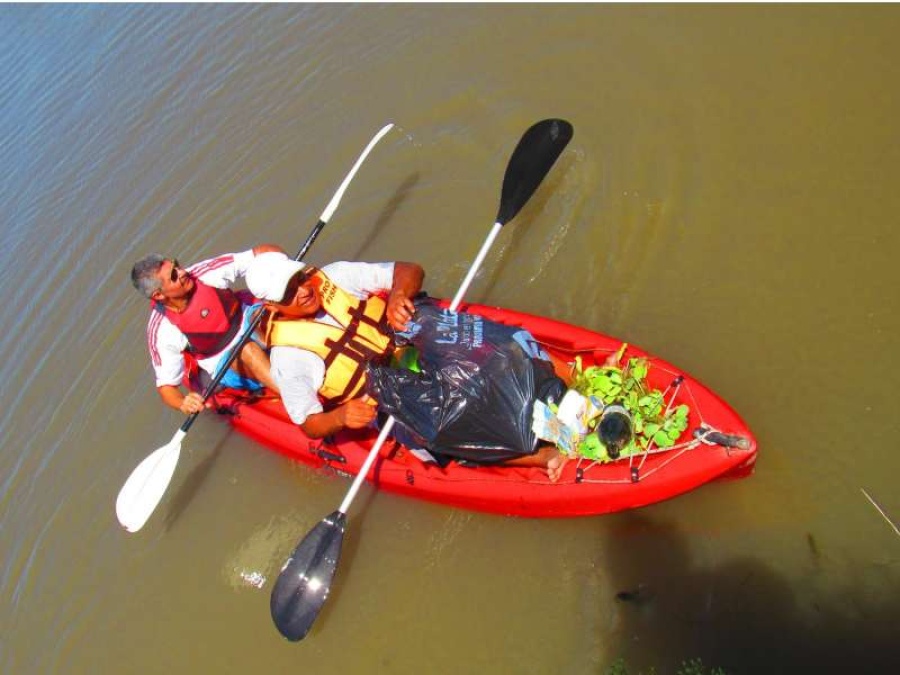 Las mejores fotos de la impresionante jornada de limpieza en el Arroyo El Pescado