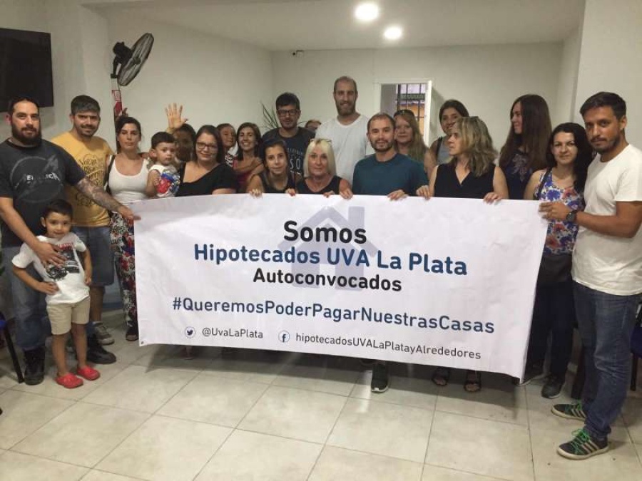 El senado bonaerense finalmente debatirá una ley para proteger a los hipotecados UVA