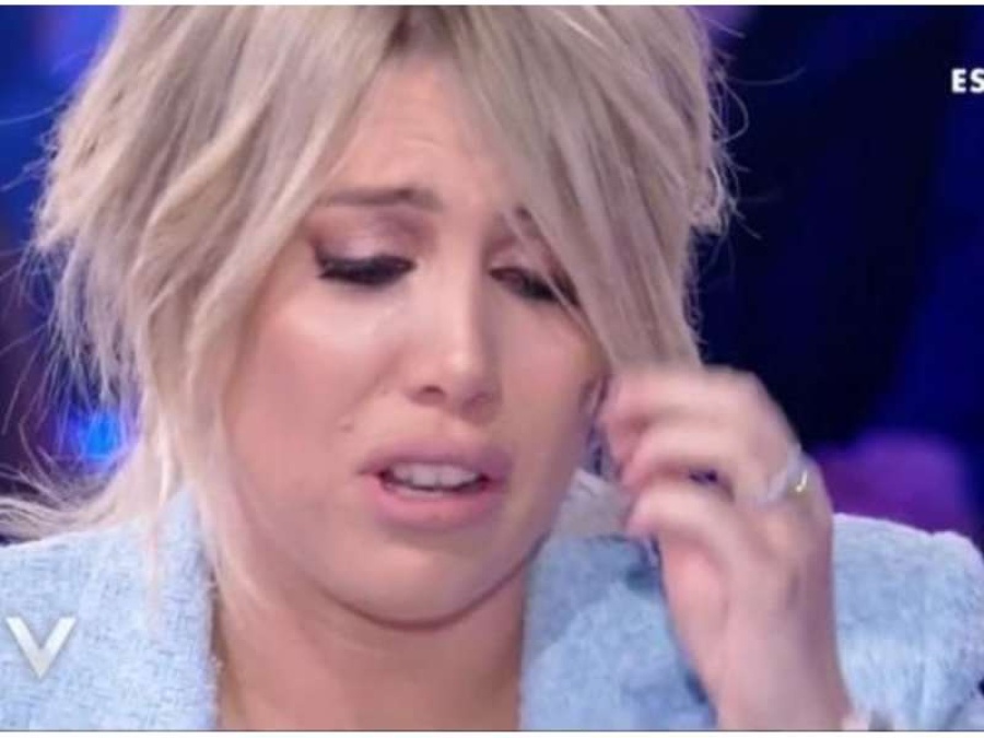 Wanda Nara lloró en la TV italiana al hablar de su cuñada 