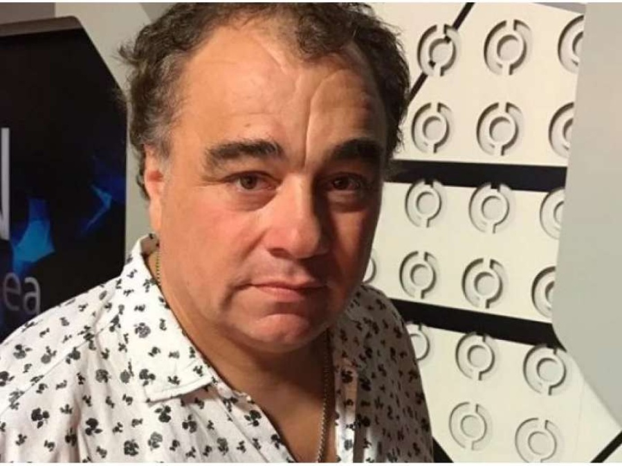 La Tota Santillán: ”Me da vergüenza decirlo pero vivo con mi hermano”