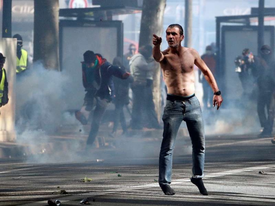 Destrozos, enfrentamientos y detenidos en Francia por otra protesta de los Chalecos Amarillos