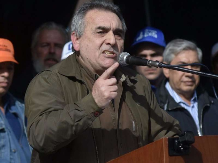 Schmid confirmó que no habrá transportes el 25 de Mayo