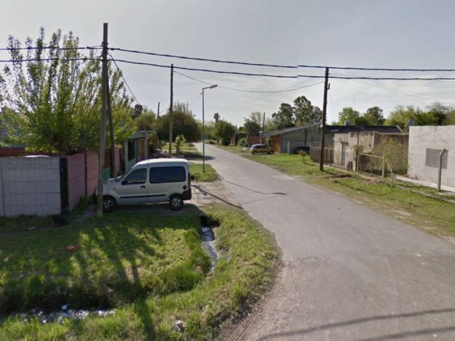 Un barrio completo de La Plata lleva cinco meses sin agua dentro de las casas