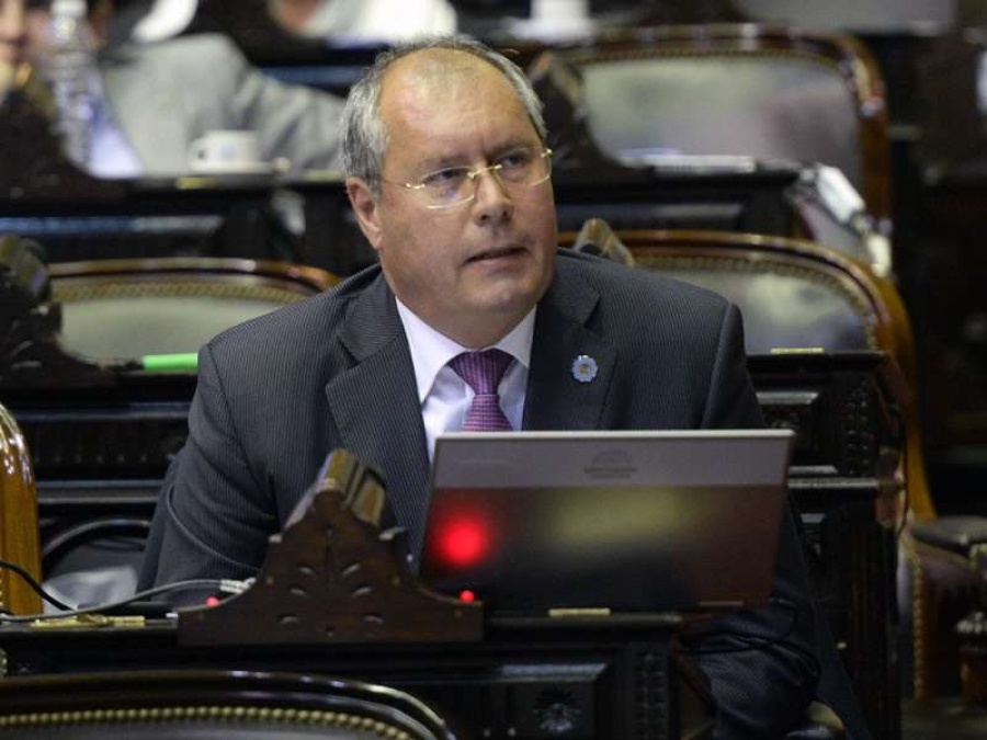 Murió Héctor Olivares, el diputado baleado a metros del Congreso