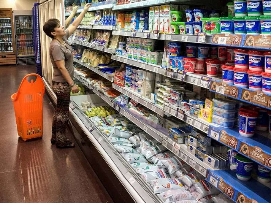 ¿Cuáles fueron los únicos dos productos que bajaron de precio en abril?