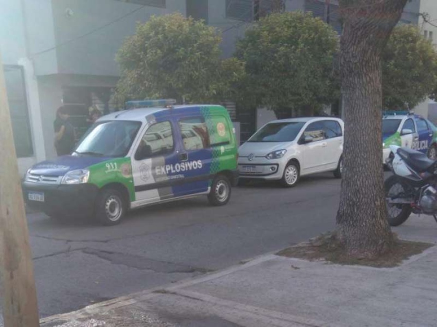 Berisso terminó la semana con otras dos amenazas de bomba